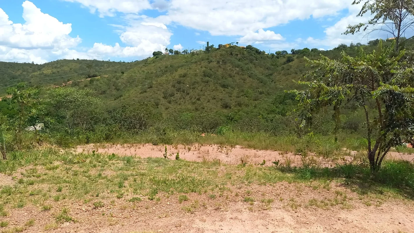 Solar Da Serra Qd E-5 Lote 5 – 3.690,85m² Já estão prontos: inventário florístic...