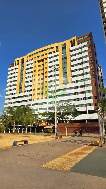 Apartamento composto de sala, sacada, quarto com armário, banheiro com box em vi...