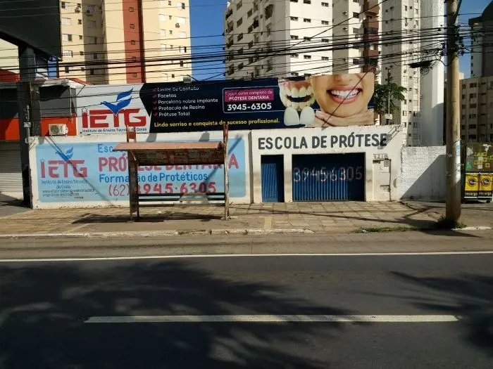  Lote comercial com excelente localização, com 600M² (15x40) Estuda Propostantre...