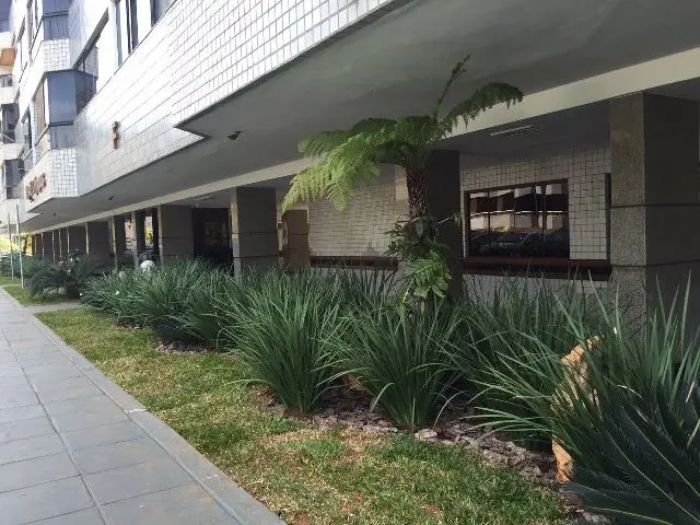 Lindo apartamento de 3 quartos com armários, sendo uma suite, vazado, vista livr...