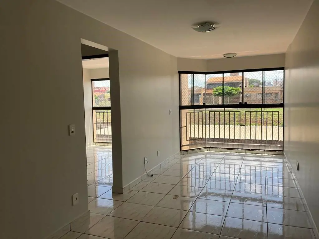 Apartamento para alugar Ceilândia Brasília DF dois quartos varanda vagaComposto ...