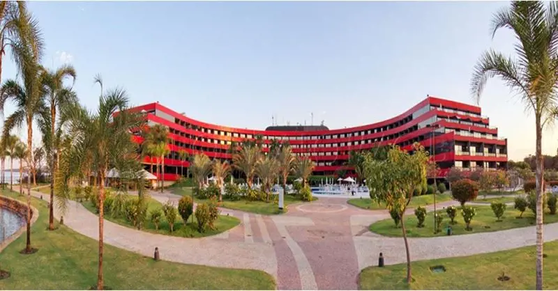 VILLA116051 - Última atualização: 27/03/26 23:30Flat Mobiliado à Venda no Golden...