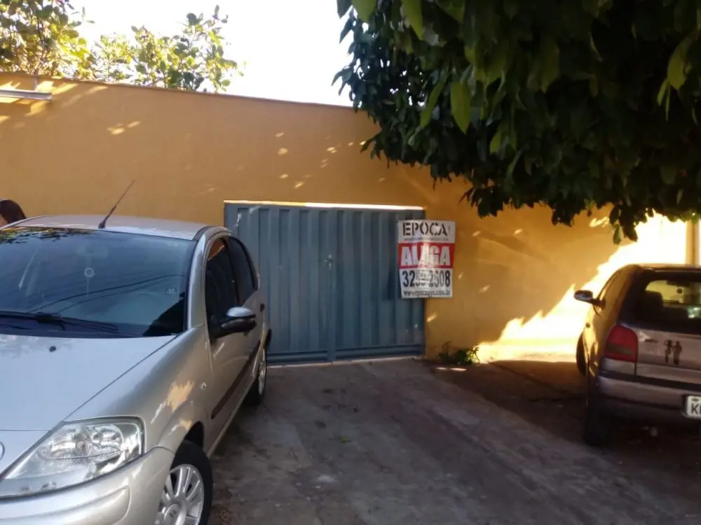 Casa com 2 Quartos, Sala, Copa, Cozinha, Banheiro Social, Área de Serviço, Garag...