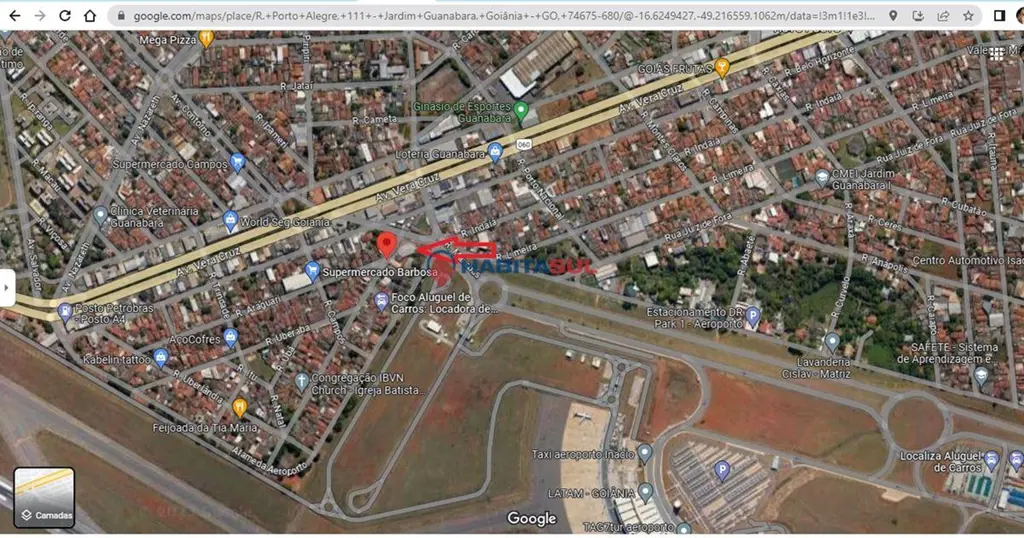 Casa com 03 quartos, sala, banheiro social, cozinha;Barracão nos fundos contendo...