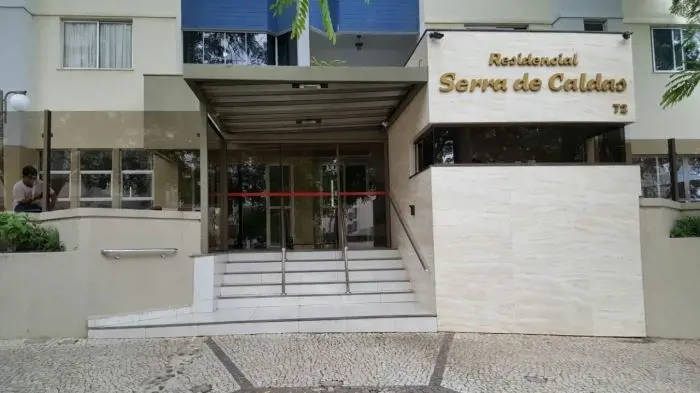 O prédio fica a 272 metros de distância do Parque Lago das Rosas, fácil acesso a...