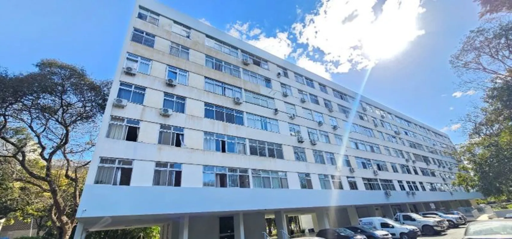SQS 311 - BLOCO D - Locação apartamento com 120m² úteis aproximadamente. NA... 2...