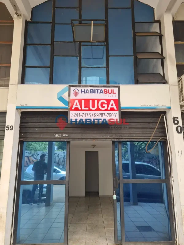  O Condomínio Shopping Center Sul é focado em salas comerciais.Sala 40m² com sob...