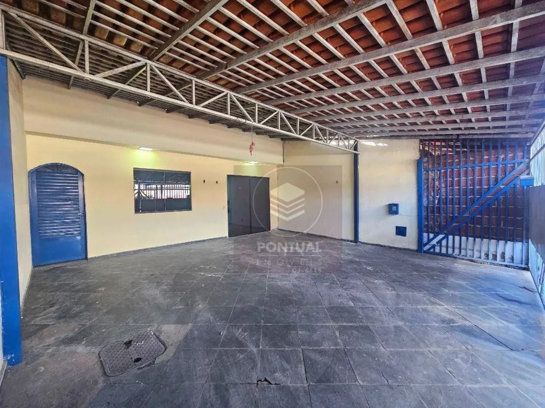 QNN 40 Conjunto I Casa 03 - Av. P 01 - Em frente a QNP 18São duas casas no Lote:...