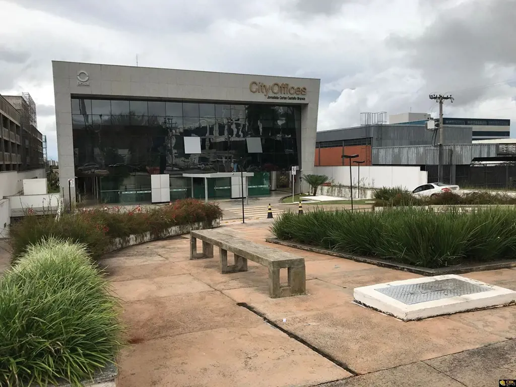 CBL IMÓVEIS VENDE Vaga de garagem coberta e escriturada no EDIFICIO CITY OFFICES...