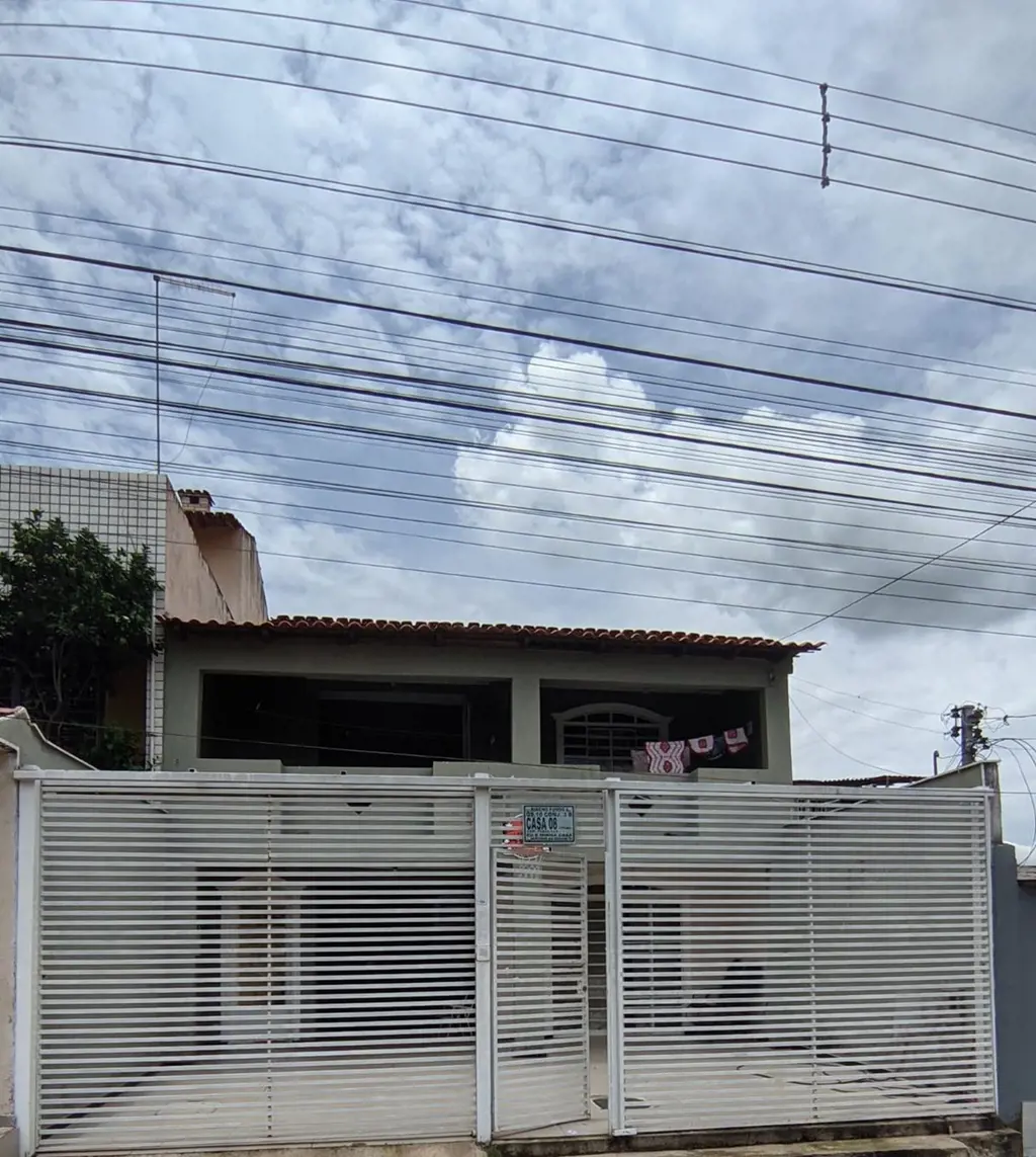 Casa De 4 Quartos Com 3 Suítes Riacho Fundo 1Lindo sobrado a venda na QS 10 do R...