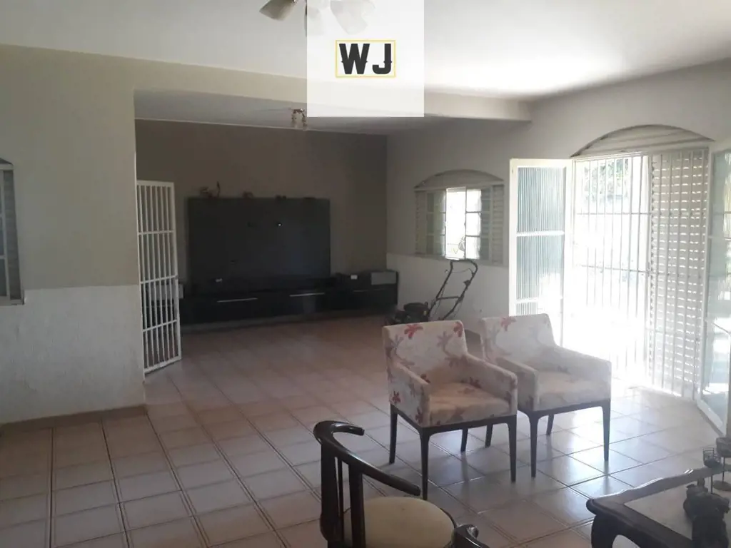 Casa De 04 Quartos A Venda no Bernardo SaiãoCASA DE QUATRO QUARTOS COM DUAS SUÍT...