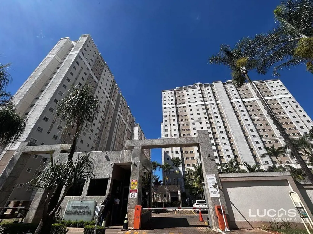 QI 24 - MIAMI BEACH - TAGUATINGA NORTE Excelente apartamento semi-mobiliado comp...