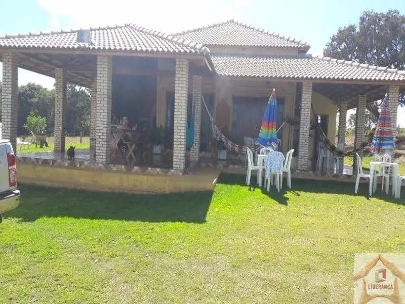 LINDA FAZENDA EM SANTO ANTONIO DO DESCOBERTO-GO.LINDA SEDE, 10 DIVISÕES DE PASTO...