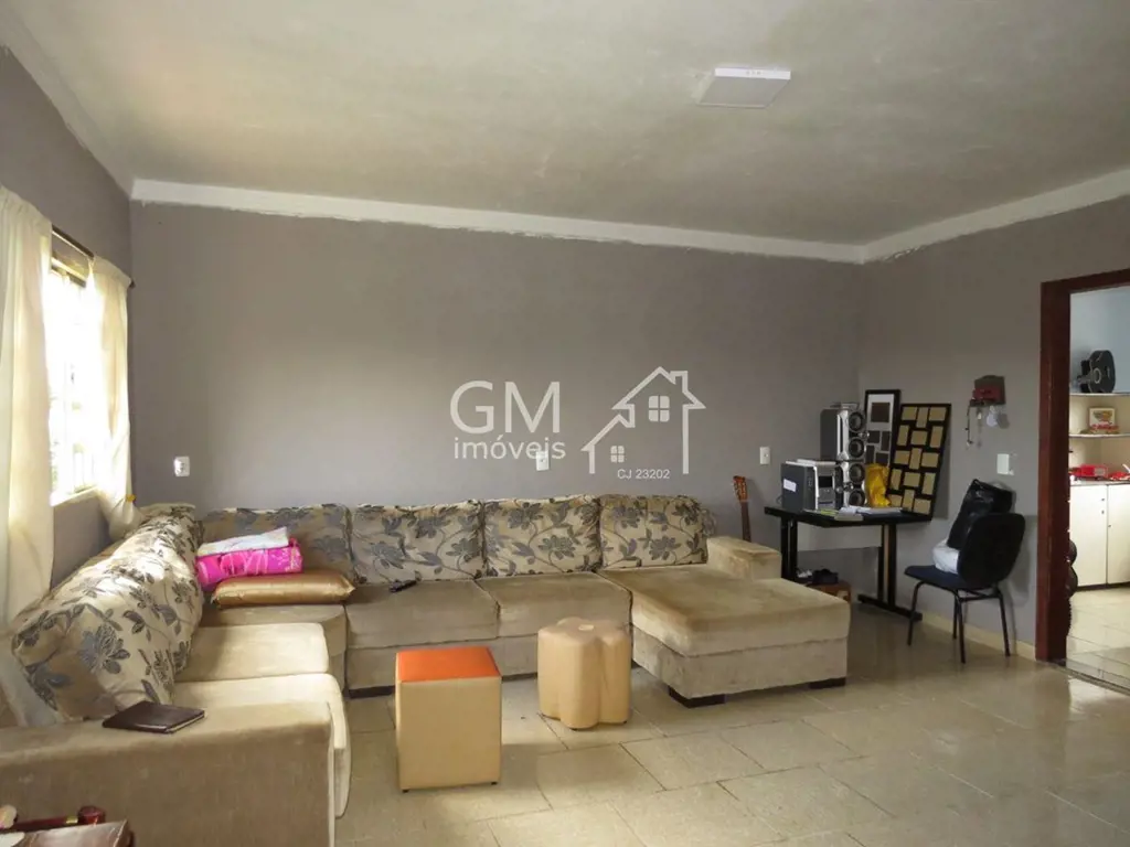 Oportunidade!!! Sobrado a venda no Setor de Mansões, Sobradinho II. Terreno: 375...