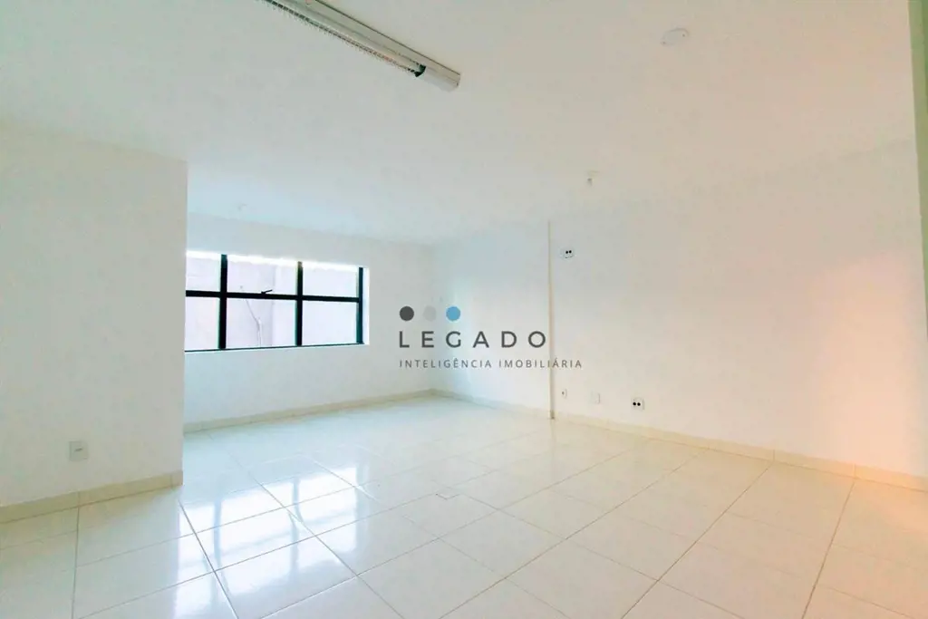 Conheça o seu novo endereço e receba as facilidades da melhor localização de Tag...