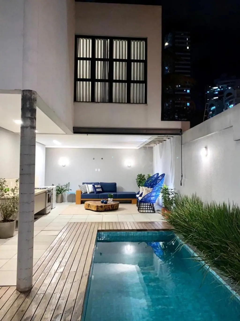 Maravilhoso sobrado residencial "Alto da Gloria". São 355,00m² de área total do ...