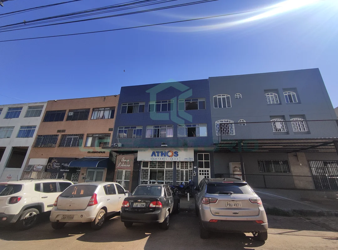 Excelente apartamento para locação na quadra 02 de Sobradinho - DF:01 quarto (su...