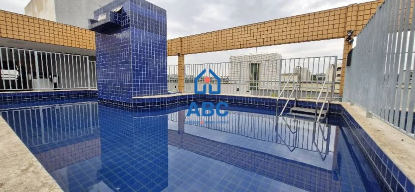 SQN 205 Bloco B Apto Quinto Andar- Cobertura Coletiva, contendo Lazer Completo: ...
