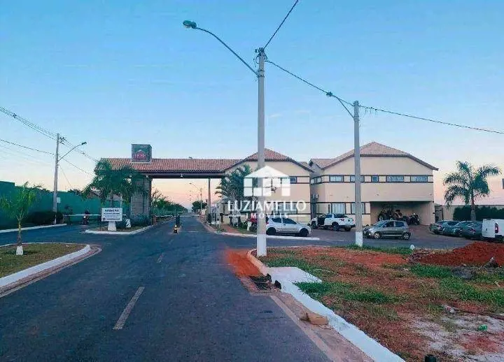 Excelente oportunidade para quem deseja construir com segurança, conforto e qual...