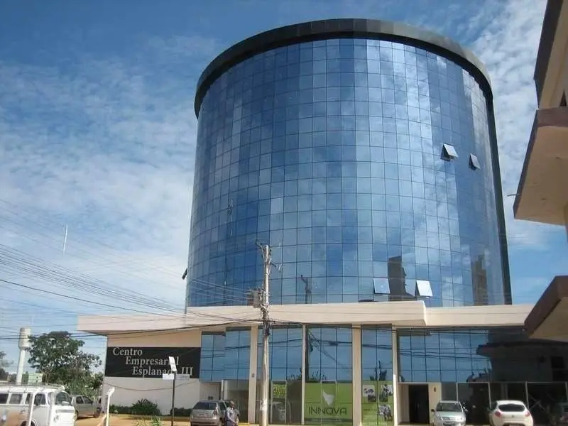 Loja para Venda e Locação no Centro Empresarial Esplanada III!Ótima localização ...