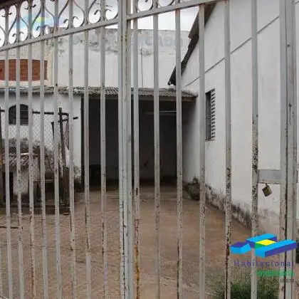 Casa para venda em Samambaia Sul, com aproximadamente 60m. Casa da frente com 02...