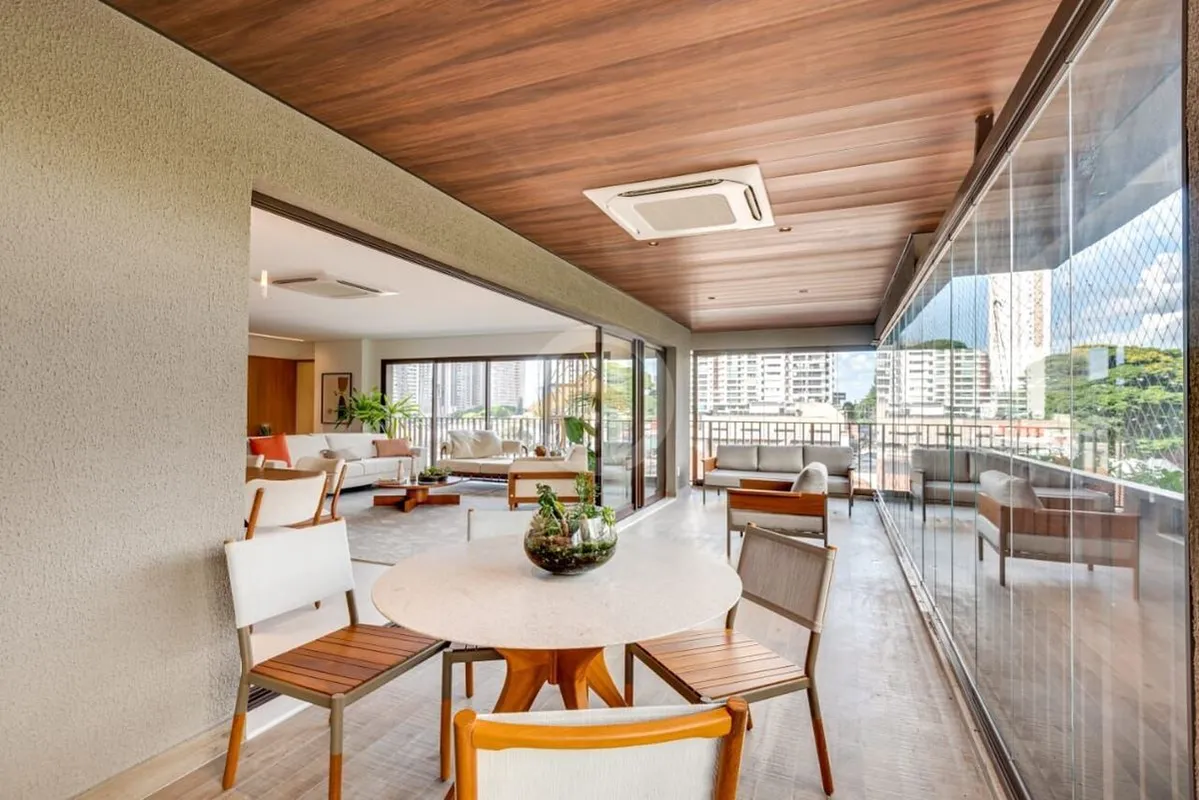 Opus Deck 23, 245m² no Setor Bueno | 4 suítes | frente à Praça T-23,Andar alto |...