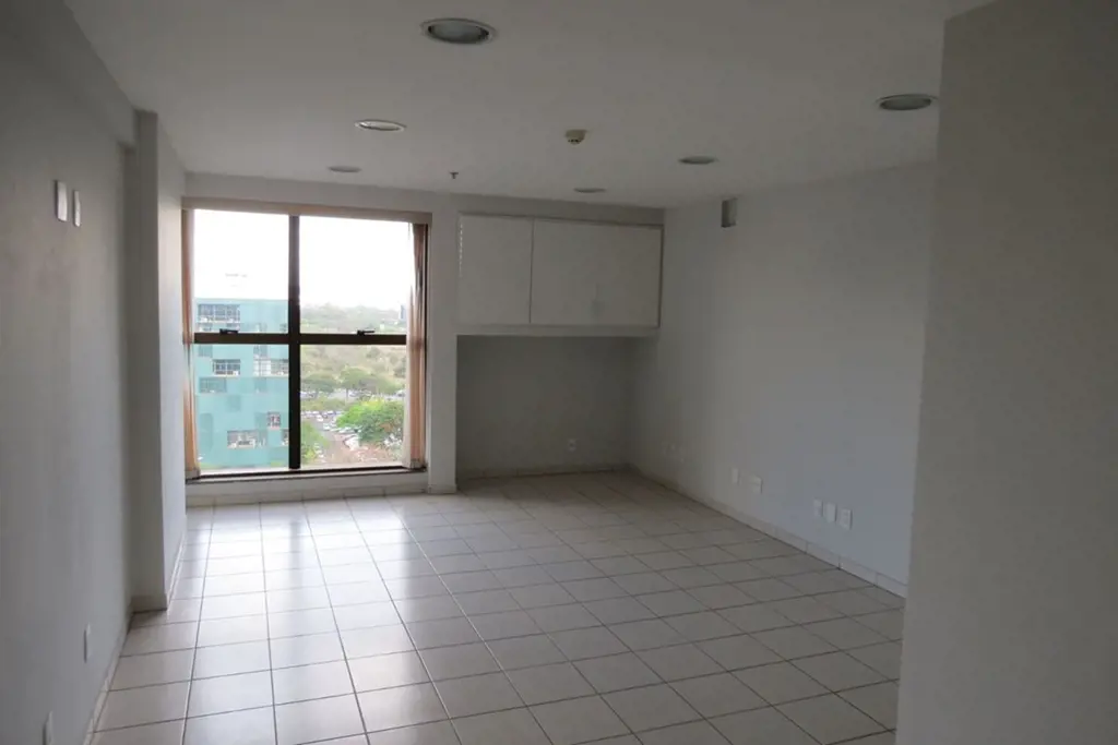 Conjunto Comercial de 120m² | 4 Salas | 2 Vagas | Excelente Localizaçãooportunid...