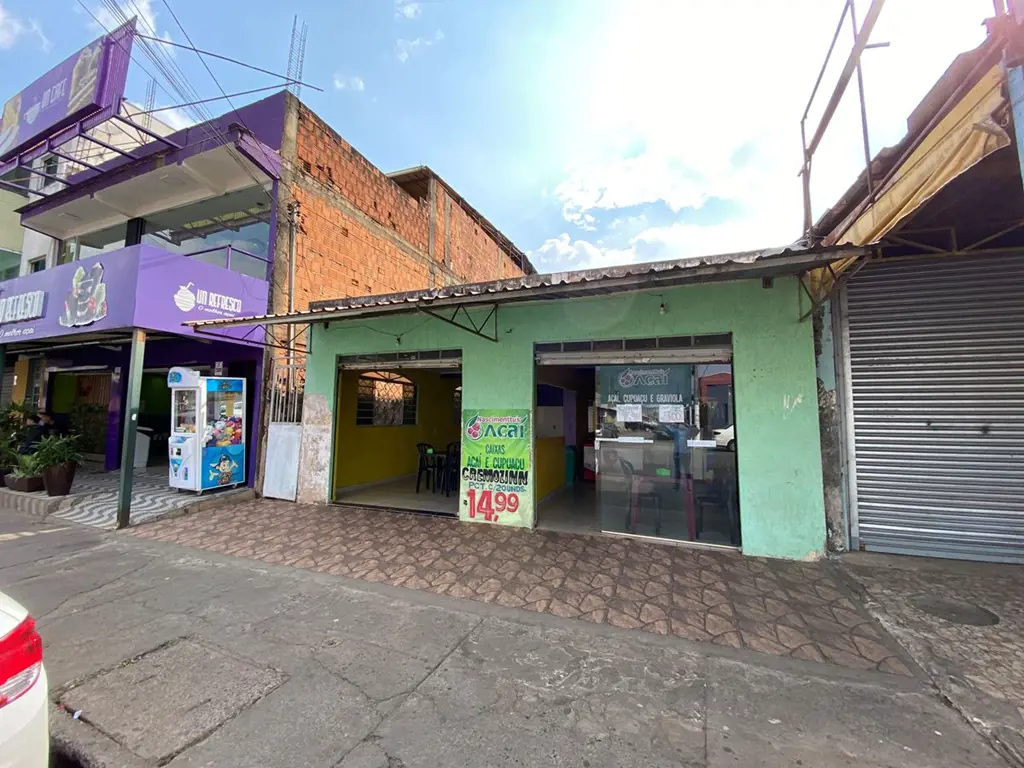 Imóvel comercial á venda na QS 12 Conjunto 3A no Riacho Fundo 1Imóvel apresenta ...