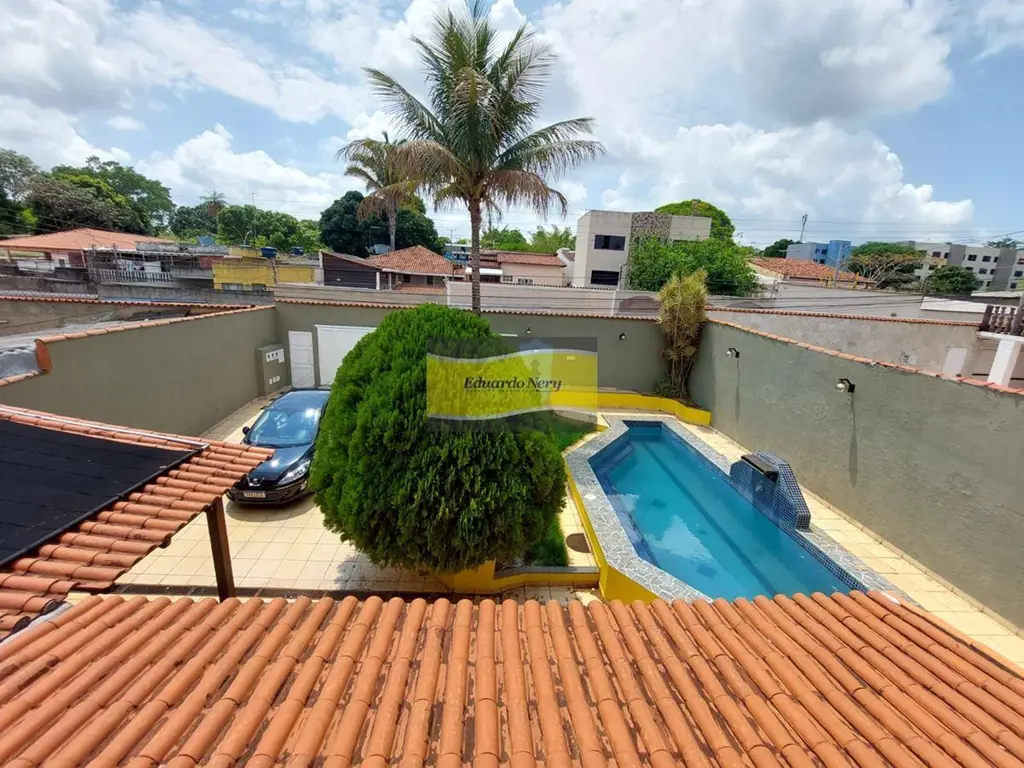 EDUARDO NERY - VENDE - *ÓTIMA LOCALIZAÇÃO*CASA DE PAVIMENTO COMPOSTA DE:PARTE IN...