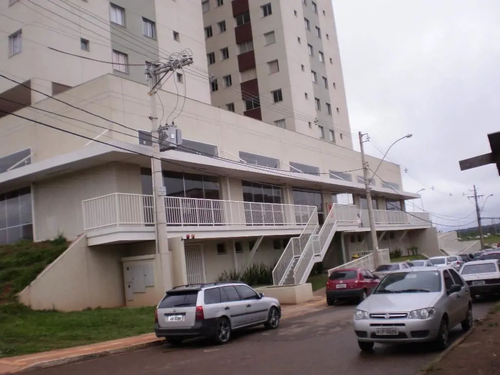 A J. Fleury Aluga excelente apartamento de 02 quartos no Residencial Taguaville!...