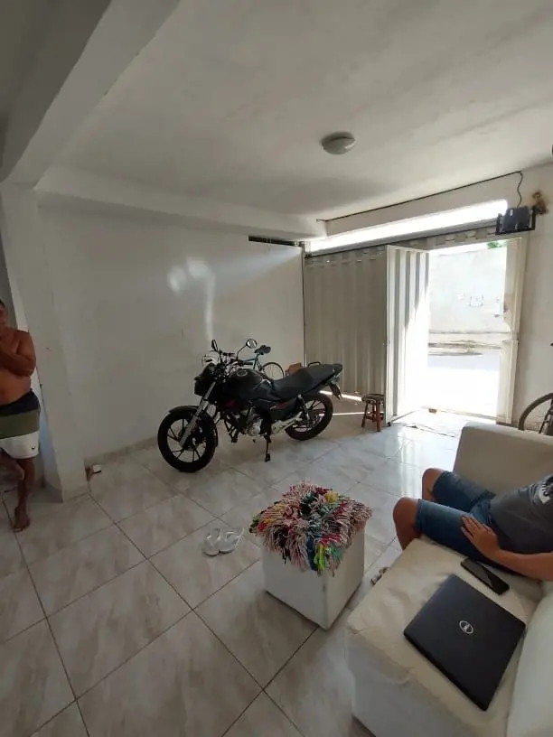 CASA SOBRADO DE PAVIMENTO COM 3-QUARTOS, SENDO (UM SUITE), BANHEIROS SOCIAL, BAN...