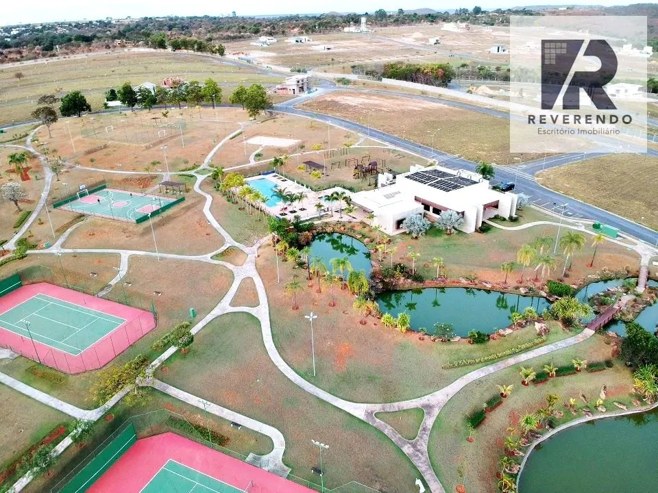 Terreno escriturado!Aceita Financiamento bancário!Condomínio Damha I, fica próxi...