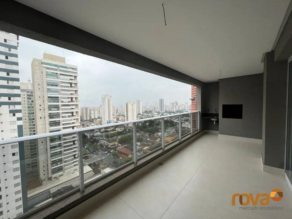 Apartamento de 3 quartos com 3 suítes ,no setor Bueno, andar alto, varanda gourm...