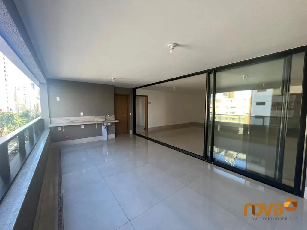 Apartamento 4 quartos, 4 suítes, Setor Oeste, varanda gourmet com churrasqueira,...