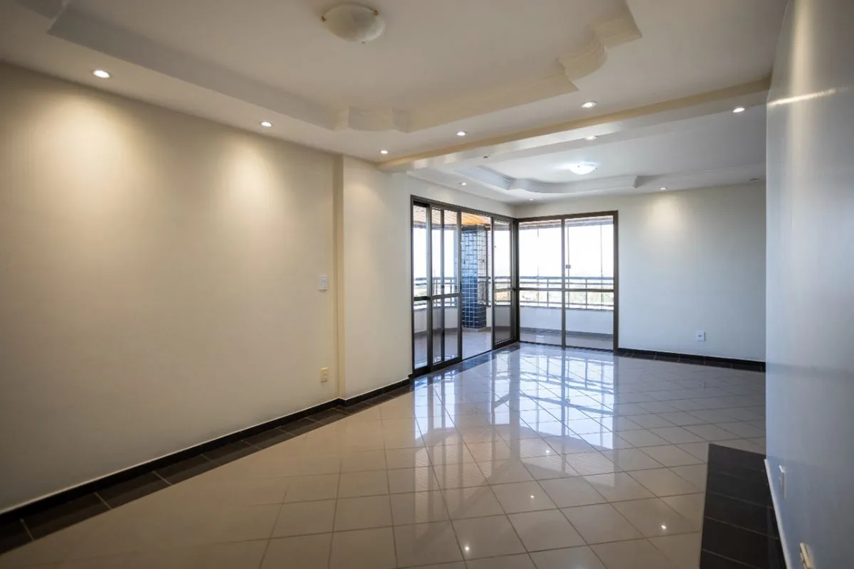 Apartamento para locação, no Bairro Alto da Glória com 130m², 3 Quartos, 2 Suíte...