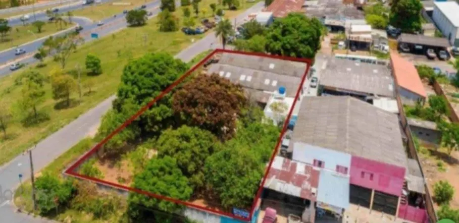 Excelente lote comercial a venda no Setor Industrial de Sobradinho quadra 1 lote...