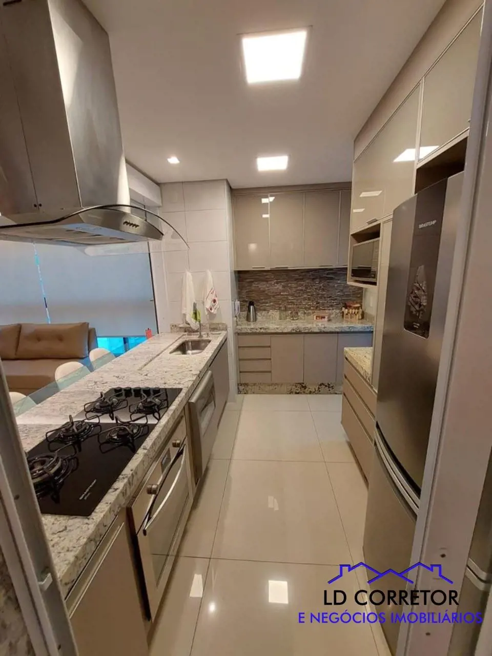 Apartamento mobiliado equipado e decorado.Sol da Manhã e vista livreLuxuoso Apar...