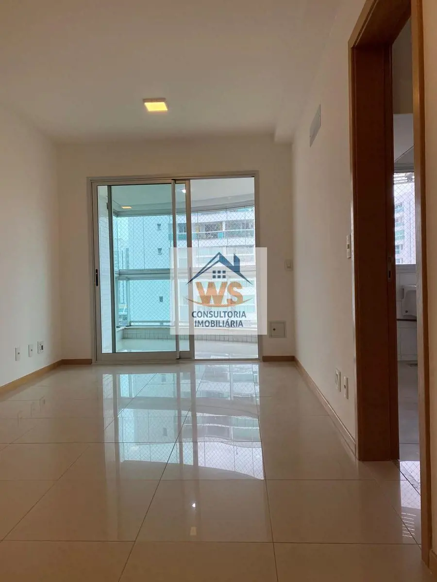 - Apartamento com 2 quartos- Nascente - 1 suite- porcelanato- preparação para ar...