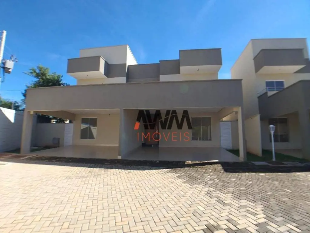 Sobrados em condomínio 3 suítes plenas ,1 despensa, 1 lavabo, 1 banheiro de serv...