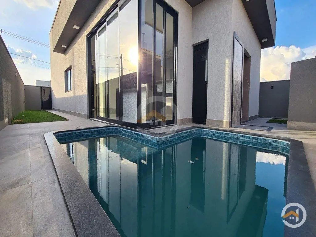  A casa de condomínio fechado com piscina no Parqville Pinheiros com com 3 quart...