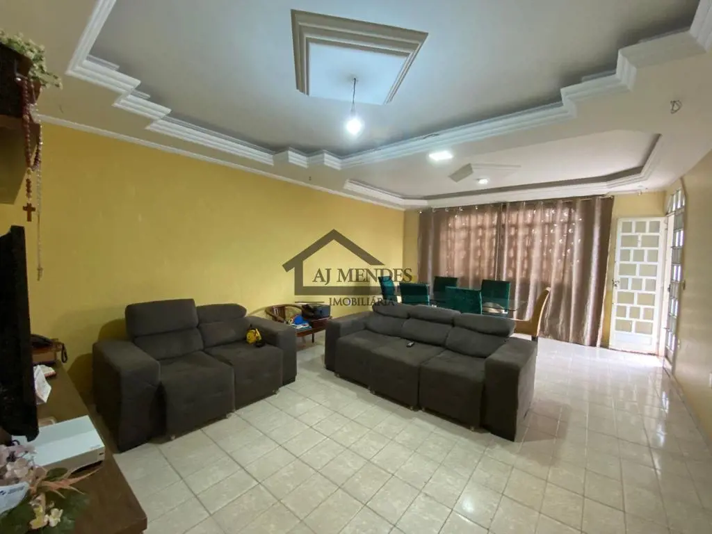 AJ MENDES IMOBILIÁRIA VENDE SOBRADO EM SOBRADINHO II CONDOMINIO SERRA AZUL Terre...