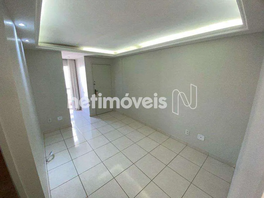 Apartamento de 2 quartos na privilegiada SQN 402, Asa Norte. Nascente, com vista...