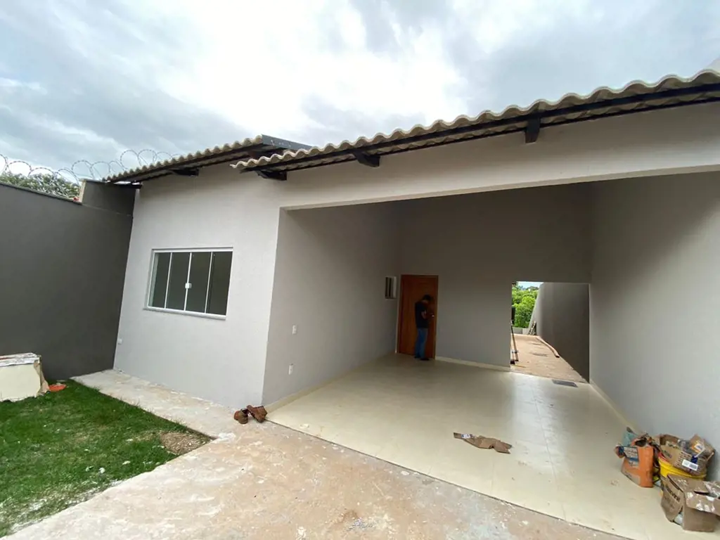 CASA COM 3 QUARTOS, COM ÁREA TOTAL DE CONSTRUÇÃO DE 120,00 M2, SENDO: GARAGEM CO...
