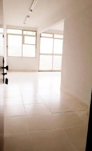 Apartamento comercial com 3 salas grandes , Setor Oeste – Goiânia-GoDescrição:Co...