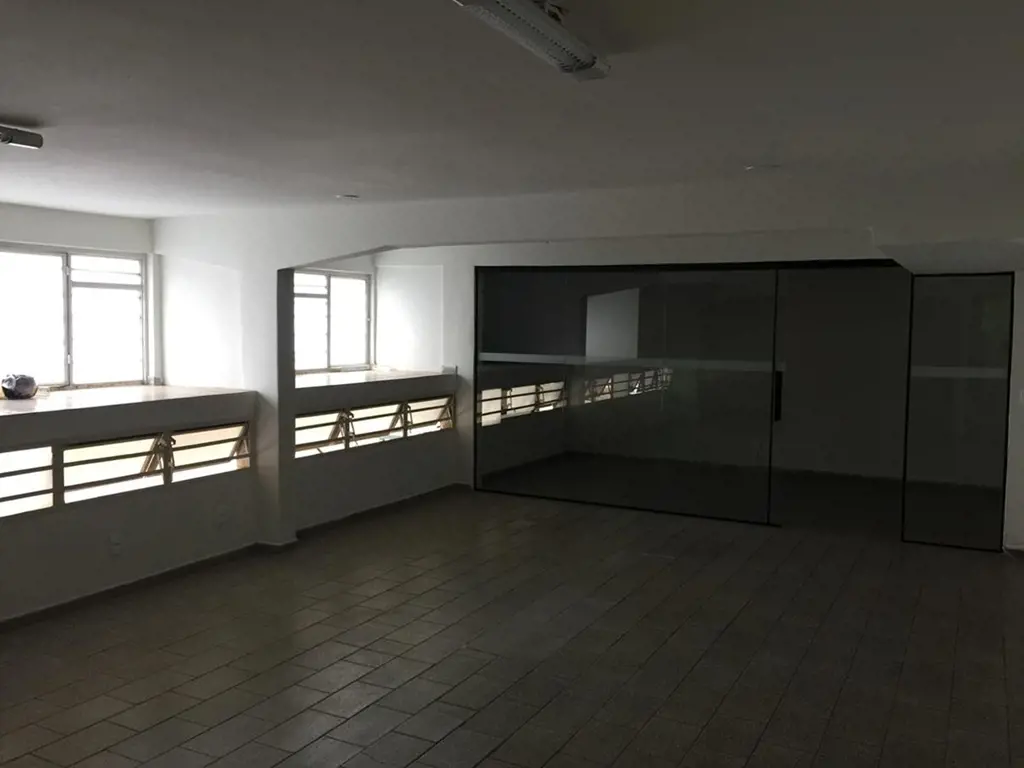 Sala para alugar Asa Norte Brasília DF Composto por:SalaCozinhaBanheiroPróximo d...