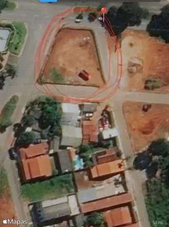 Lote pode ser alugado para fazer drogarias entre outros.Não perca essa oportunid...