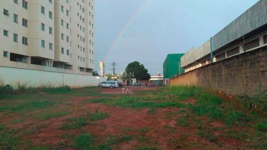 Lote bem localizado com destinação mista (residencial/comercial) e de fácil aces...
