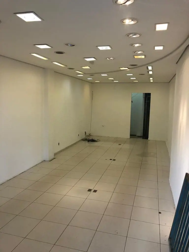 SCS QUADRA 04 ED. EMBAIXADOR - ABAIXOU PARA VENDER.NÃO ACEITA PERMUTA - SOMENTE ...