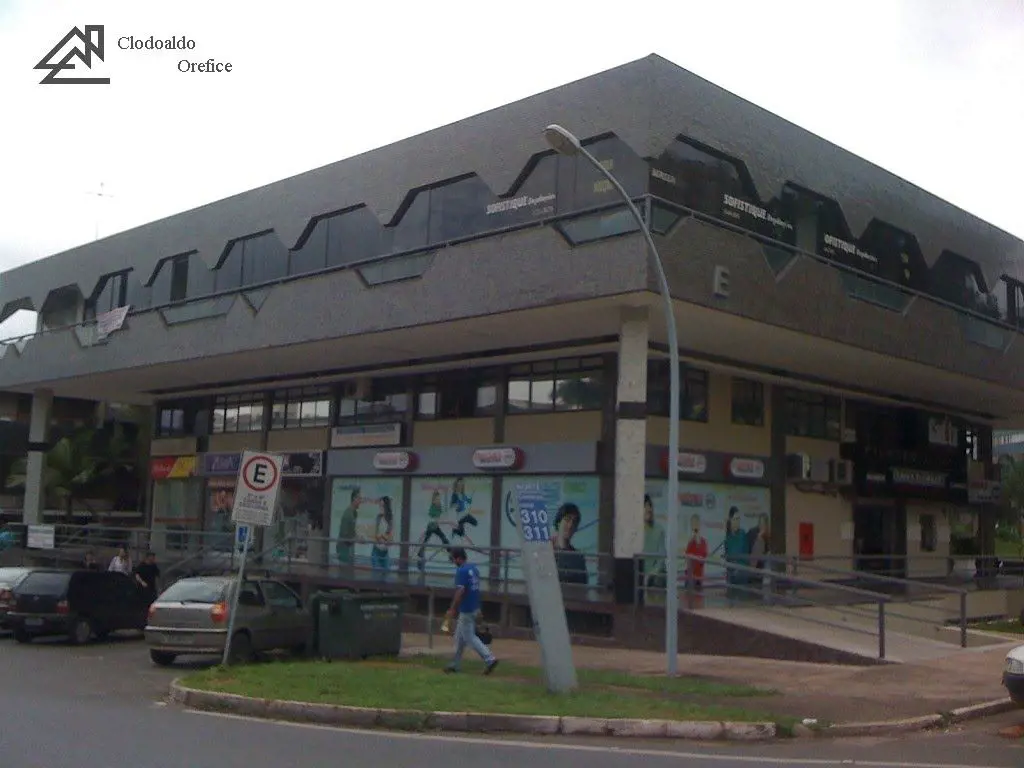 SCLN 310 Bloco E Excelente Sala ComercialDividida em 2 salas com copa no meio. ...