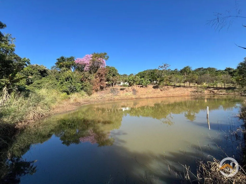 Chácara em Bonfinópolis GO, com casa construída de 2 quartosRica em água, mata n...